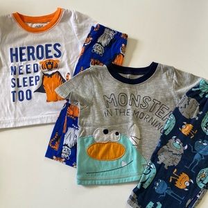 Carters 12m Short Sleeve/Pants Pajama Set